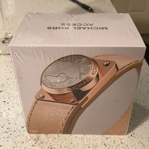 Michael Kors Access Reade Watch